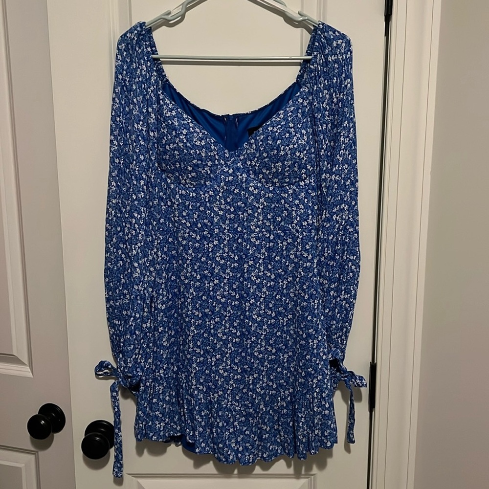 B Darlin Blue Floral Long Sleeve Mini Dress